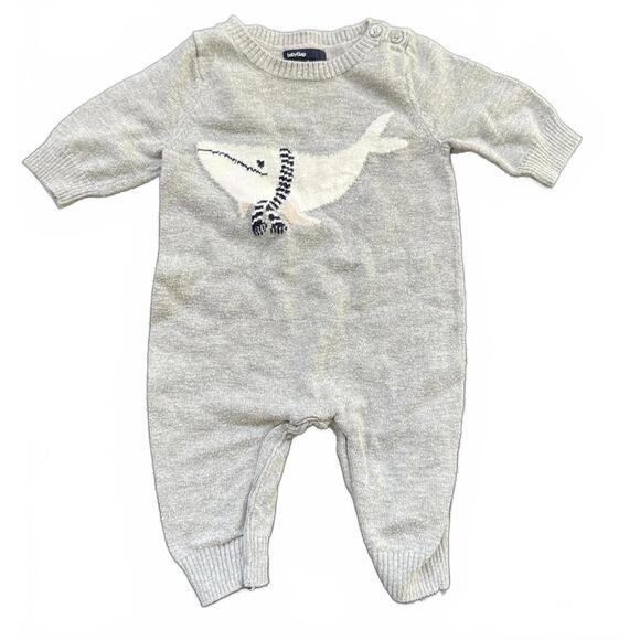Other - babyGap Baby Knit Romper 0-3 Months Gray Whale Design